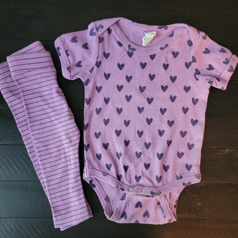 ❌ SOLD ❌ Kate Quinn Organic Cotton Bodysuit and Pants